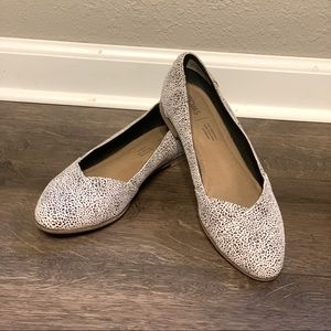 Toms Jutti Flat in Leopard